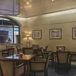 Hotel Maison Mère 4*