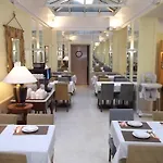 Hotel Maison Mère