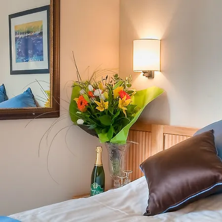 Hotel Maison Mere 4*