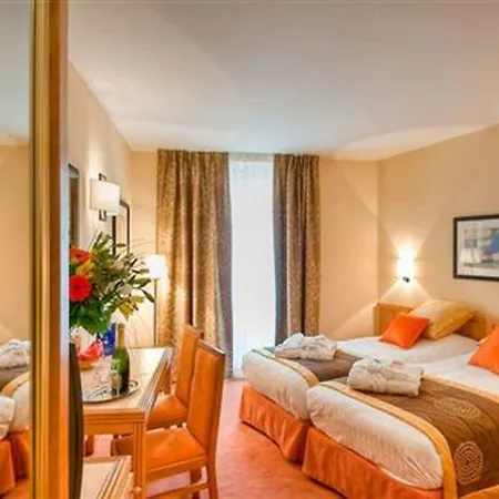 Maison Mere Hotel